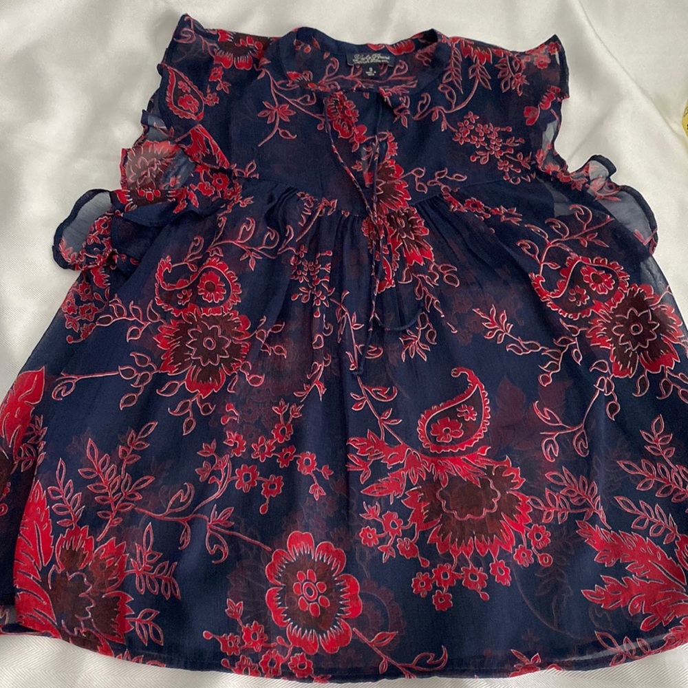 Lucky brand top